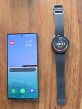 Samsung Galaxy S23 Ultra 5G Dual-SIM 512 GB Blau + Smartwatch Galaxy 5 Schwarz